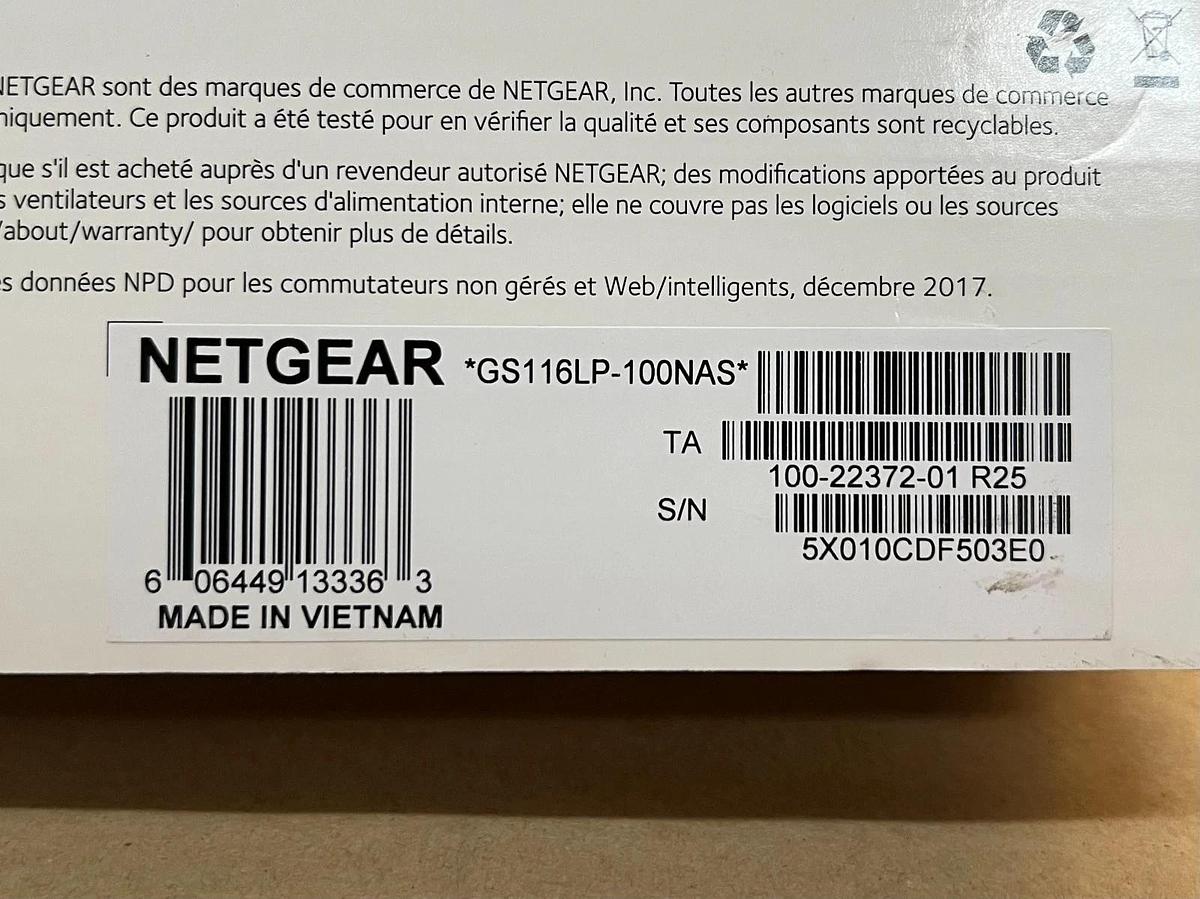 Used Netgear GS116LP 16-Port Gigabit Ethernet PoE + Unmanaged Switch *NEW*