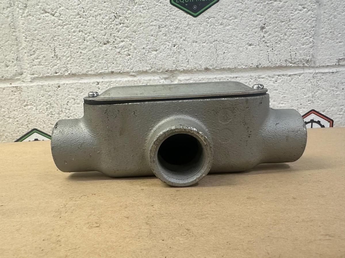 Used Appleton Form 35 1 27 T Conduit