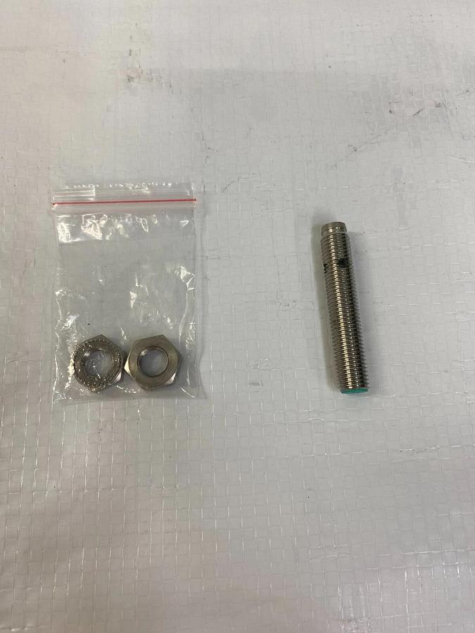 Used PepperL + Fuchs 3RG4011-7AF33-PF Inductive DC