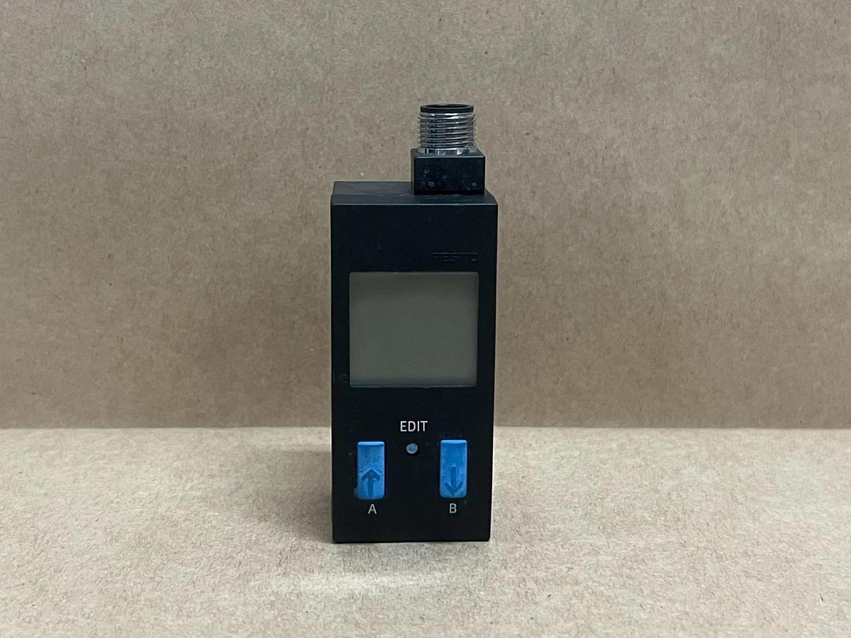 Used Festo SDE1-D10-G2-H18-C-P1-M12 0-10bar, 0-145 PSI Pressure Sensor