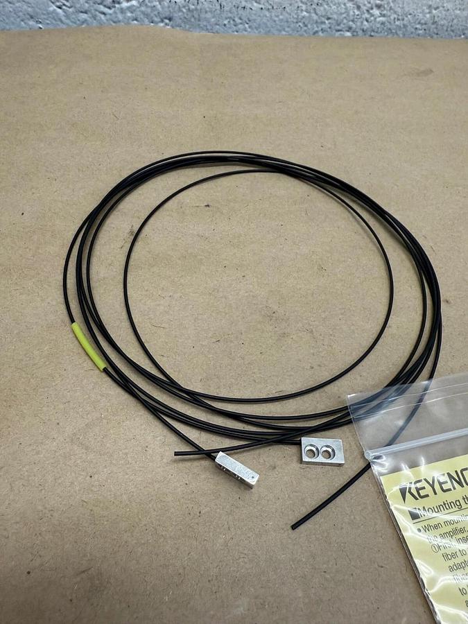 Keyence FU-57TZ Fiber Optic Sensor