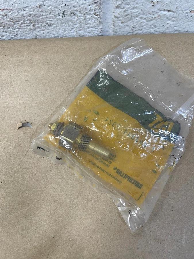 Used CAT 1 8N3833 7924 Temperature Sender