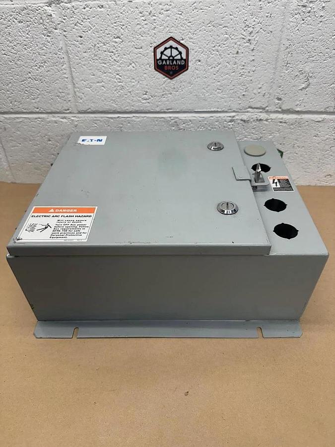 Used Eaton ECL04D1A4A-C20P8S3 General Purpose Magnetic Enclosure, 16” x 12”