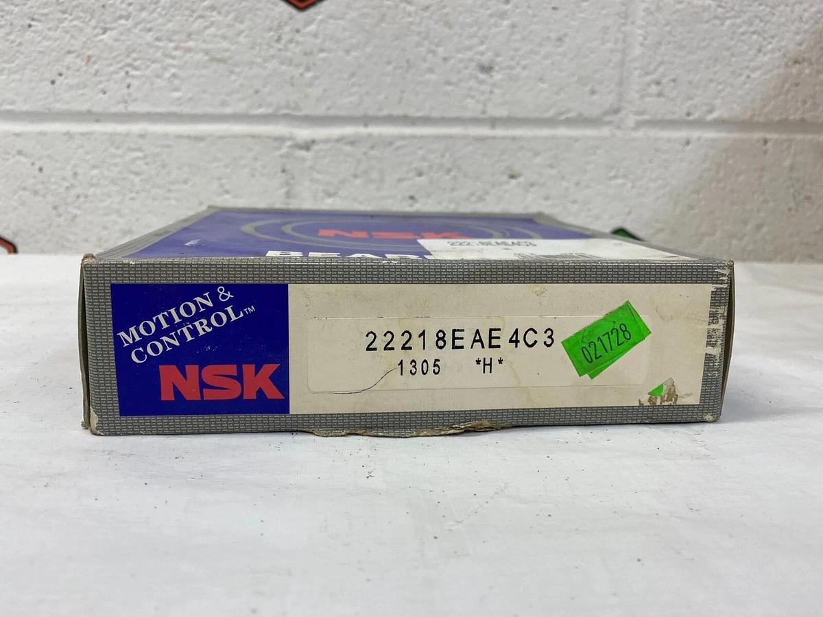 NSK 22218EAE4C3 Spherical Roller Bearing
