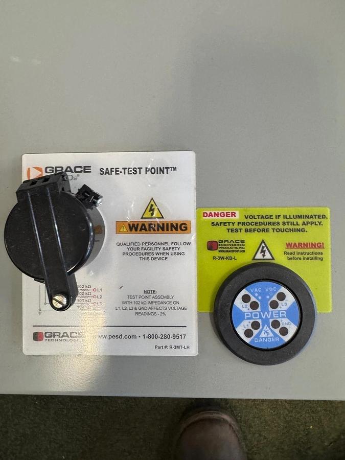 Used Eaton DEM364FDJA-00VT Heavy Duty Safety Switch, 200A, 600V, 60Hz *NEW*