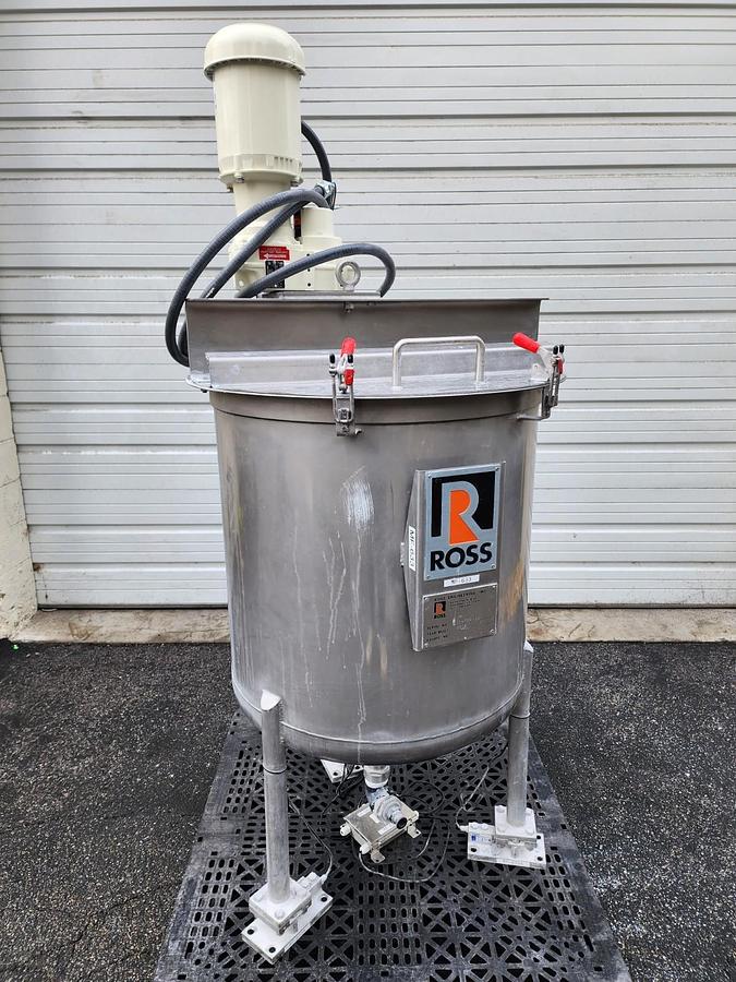 Used Teel 3P272D Epoxy-Lined Tank 42 Gallons, w/ Ball-Valve Fitting