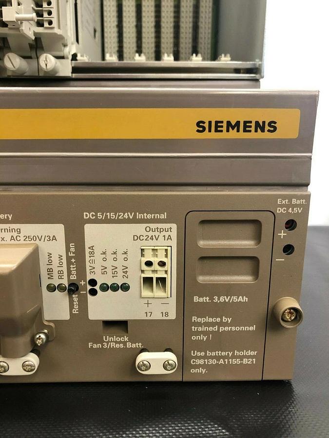 Used Siemens 6ES5955-3LC43 Simatic Power Supply w/ 6ES5188-3UA12 Slot Rack w/ 4 Cards