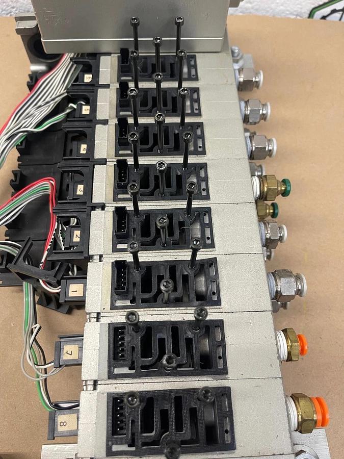 Used SMC IN313-DN1 , 8 Block Serial Transmission System, Pneumatic Manifold - PARTS