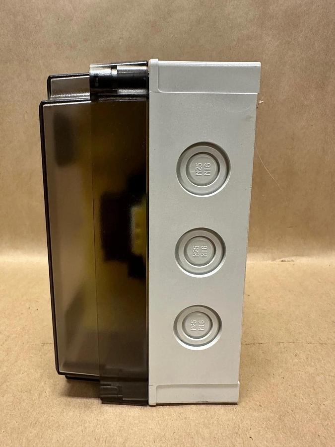 Used Phoenix Contact BXT-4XP-SEC-T3-120+2X2-24AC Surge Protection Device