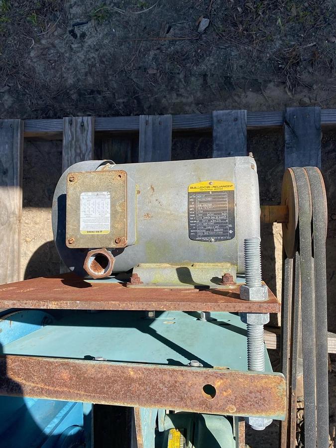 Used Rader 20x20 ESW Rotary Airlock, 5HP Baldor Motor, TXT4B Dodge Gearbox S/N MD5384