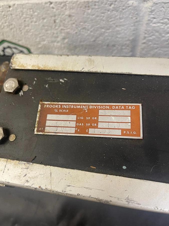 Used Brooks 110-10H301A Flow/Pressure Meter
