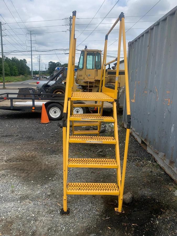 Used Vestil COL-5-46-23 5 Step Steel Crossover Ladder