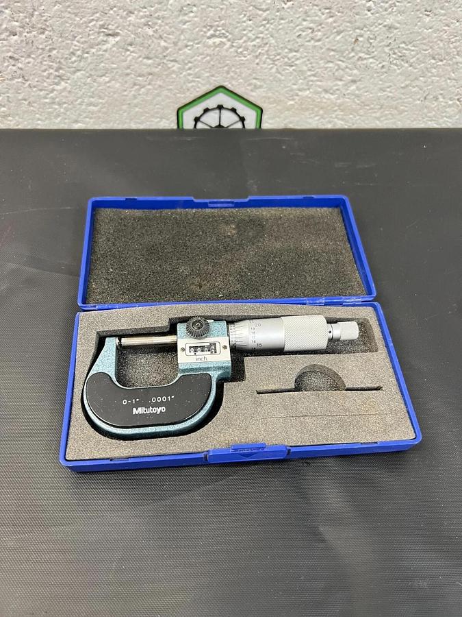 Used Mitutoyo 295-153 Micrometer 0-1” with 0.0001” Graduation, in Case