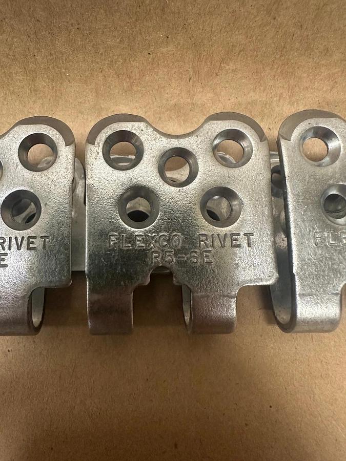 Used Flexco SR 41276 Scalloped Edge Steel Fasteners