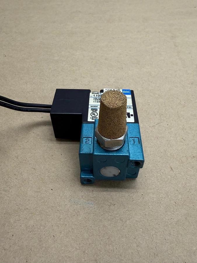 Used MAC 113B-111CAAA Solenoid Valve, 6.8 Watts, 110/120V, 50/60Hz
