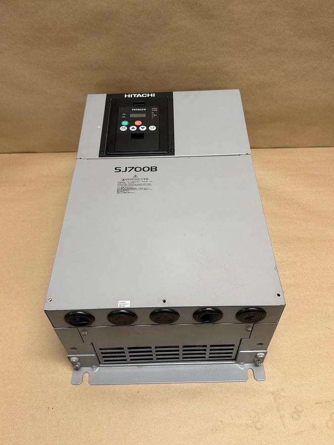 Used Hitachi SJ700B-370HFUF Inverter - PARTS ONLY
