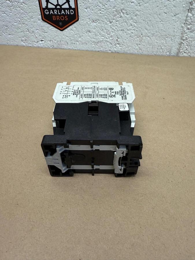 Used Eaton D15CR22 Relay, Series B1, 690V, 10A