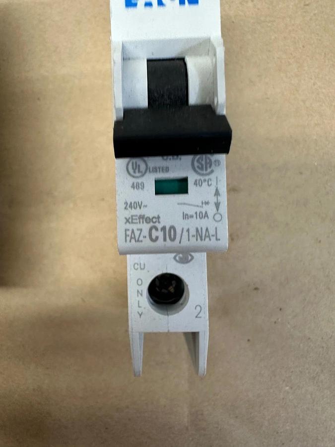 Eaton FAZ-D3, FAZ-C10, FAZ-C2, FAZ-C8 Allotment of 4 Breakers