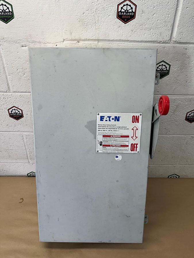 Used Eaton DH364NGK Heavy Duty Safety Switch 200A, 600VAC with Fuses