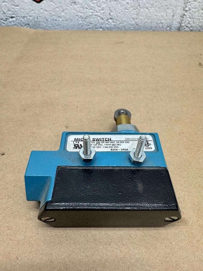 Used Honeywell BZE6-2RQ8 Micro Switch/ Limit Switch