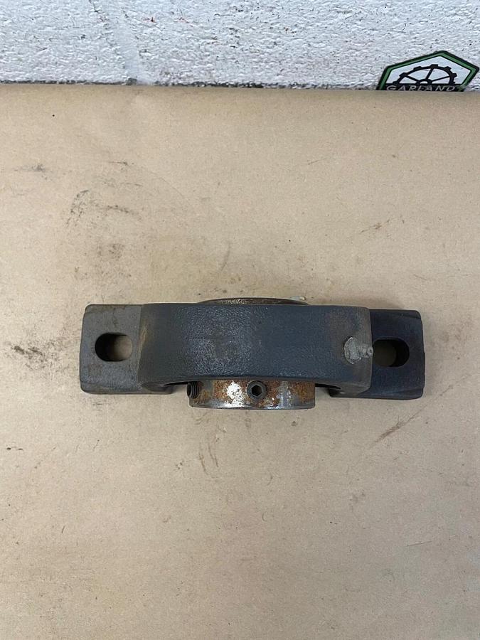 Used IPTCI P211 2 Bolt, Pillow Block/ Bearing Bore