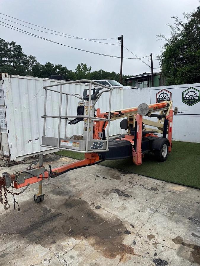 Used JLG T350 Towable Boom Lift, 34' 5" Height Capacity, 18' 9" Booming Capacity