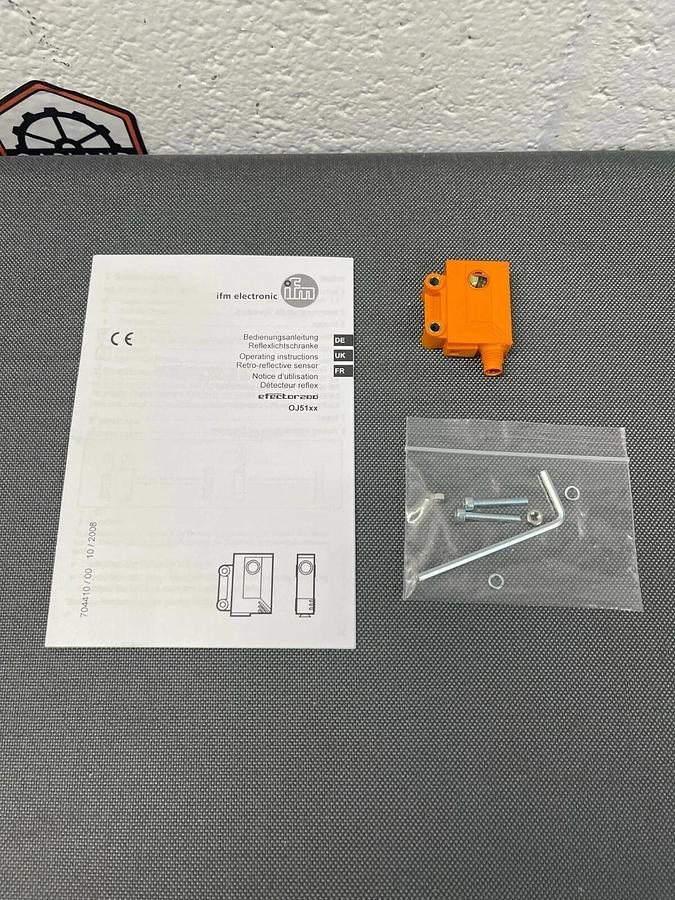 Used IFM OJ510 efector 200, Retro Reflective Sensor