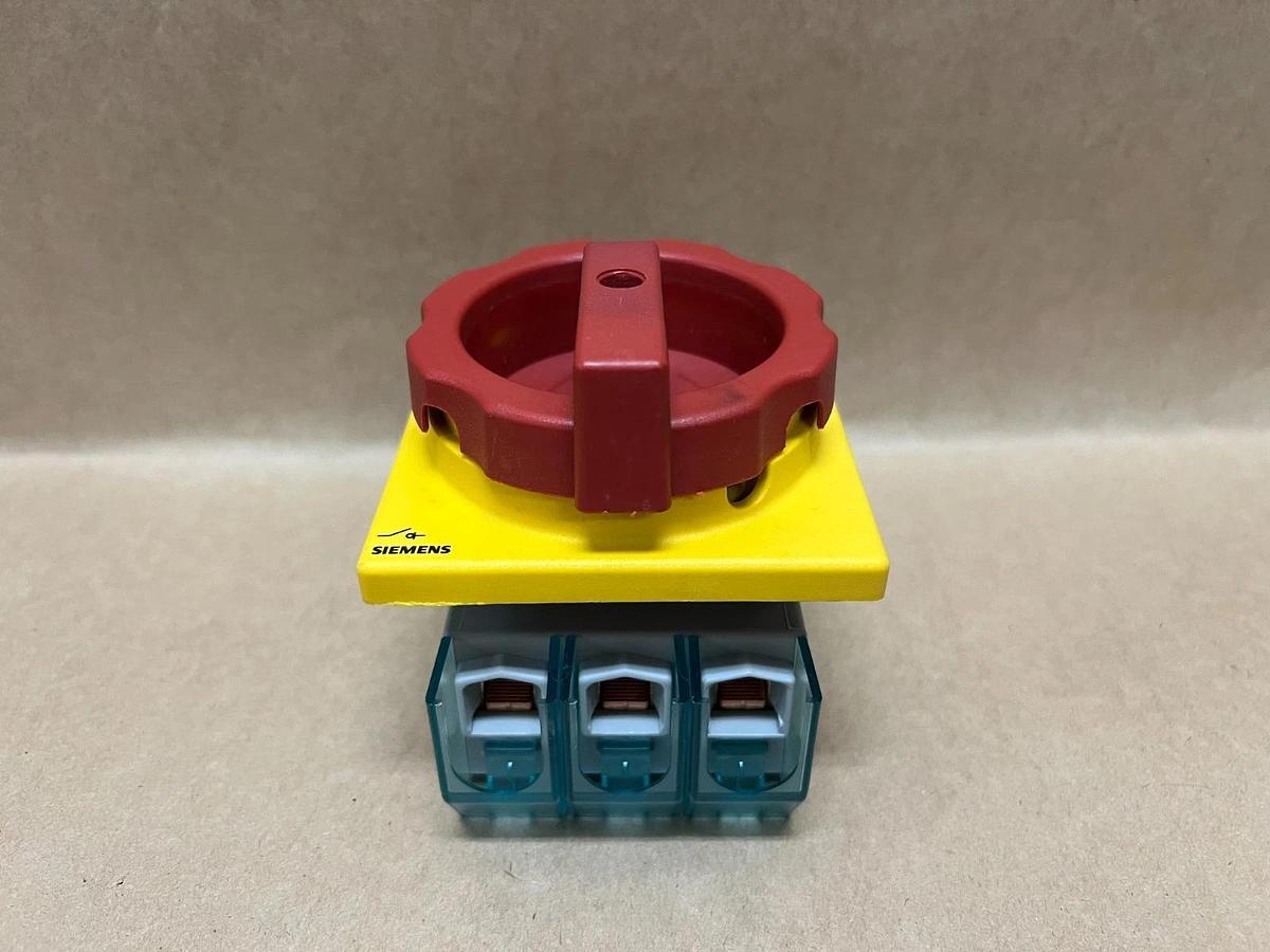 Used Siemens 3LD2704-0TK53 Disconnect Switch