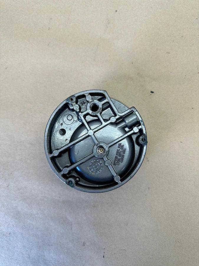 Used Magnehelic 2230C Pressure Gauge