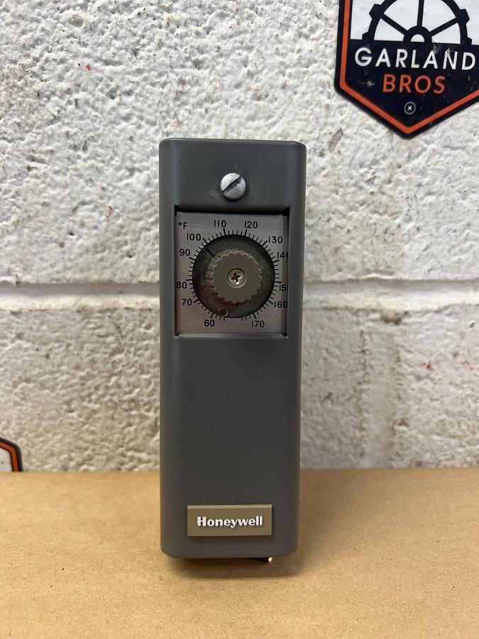 Used Honeywell T678A1361 Temperature Controller