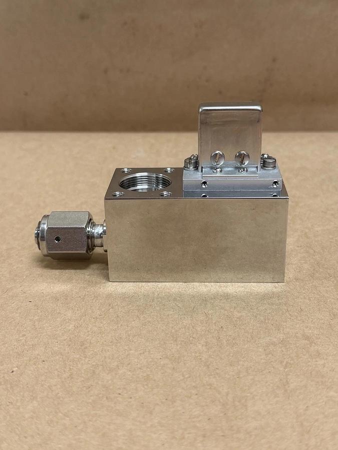 Brooks Instruments Valve Assembly for Mass Flow Controller *NEW*