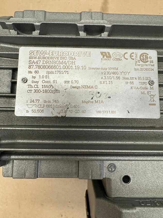 Used SEW Eurodrive SA47 DRN80M4/DH Motor, Gearbox 1Hp, 60Hz, 1751RPM, 24.77:1 Ratio