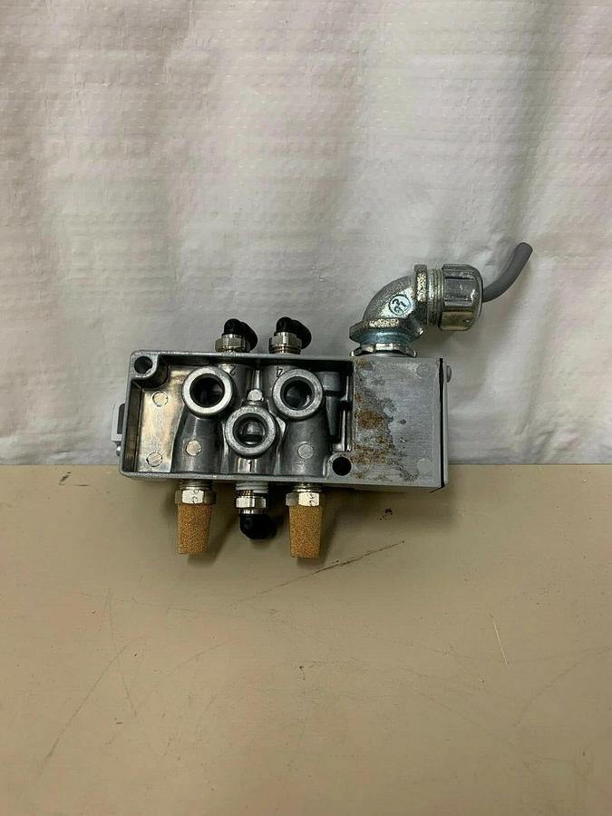 Used Isys HA6VXBG0G9A Solenoid Valve