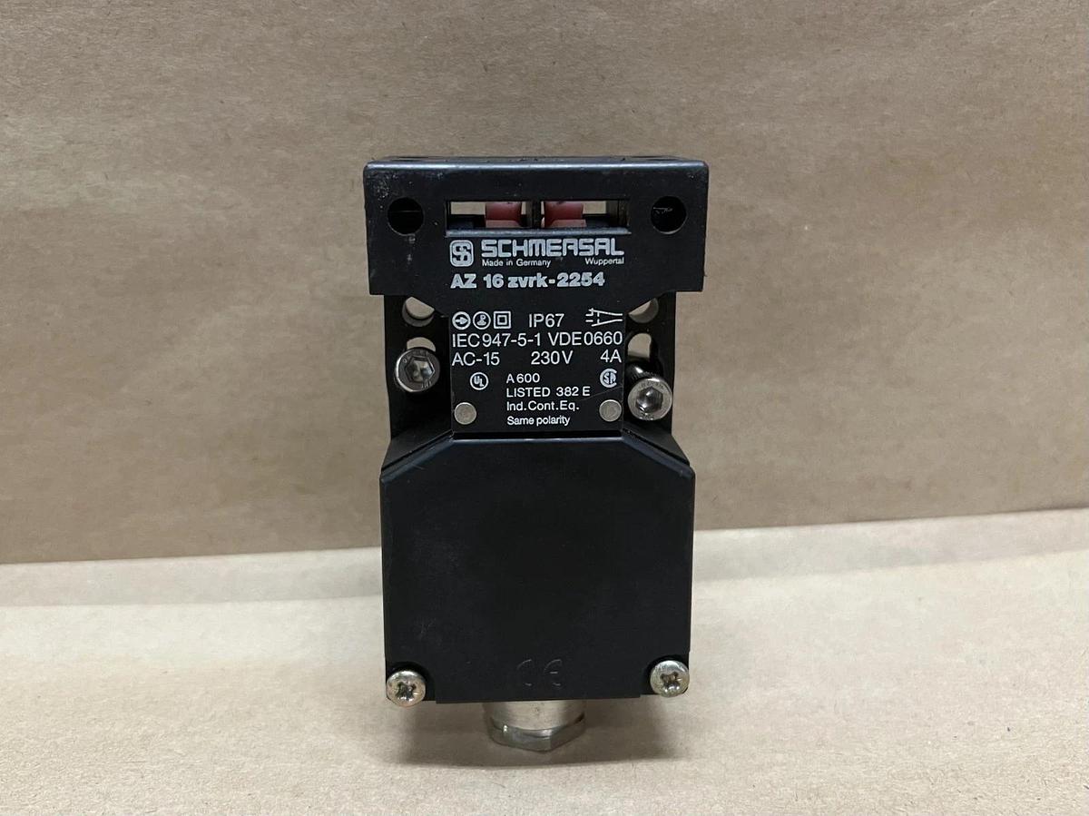 Used Schmersal AZ 16zvrk-2254 Safety Switch