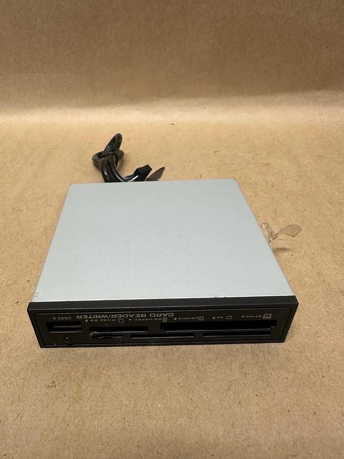 iMicro INTCIM04MB Internal Card Reader/Writer *NEW*