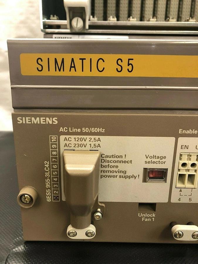 Used Siemens 6ES5955-3LC43 Simatic Power Supply w/ 6ES5188-3UA12 Slot Rack w/ 4 Cards