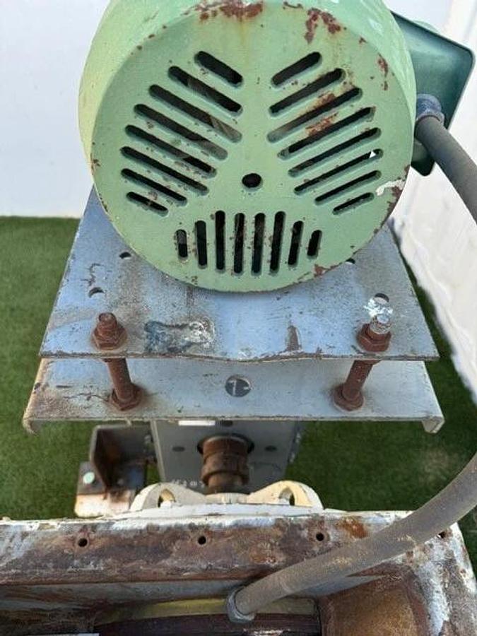 Used Clarke’s CW-71 18x16 Rotary Airlock Feeder, Toshiba 3HP Motor @ 1755 RPM