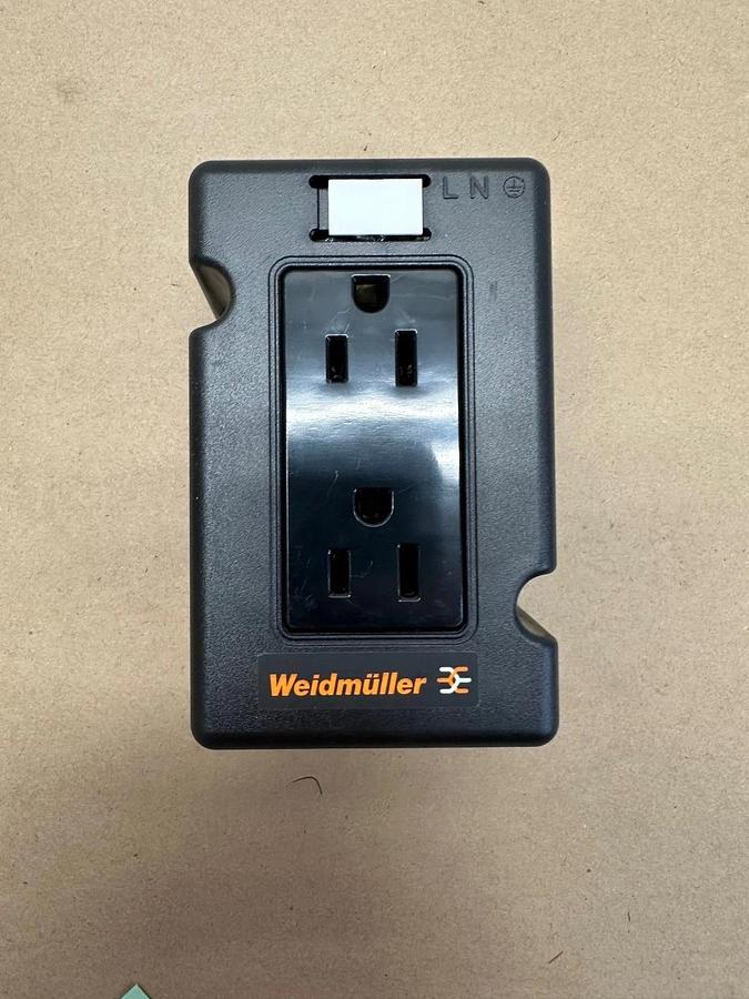 Used Weidmuller 6720005421 Receptacle 15A  *NEW*