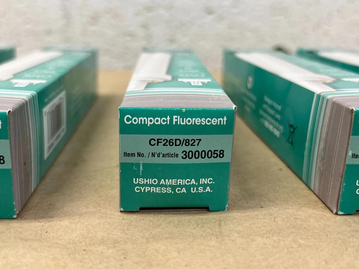 Used USHIO CF26D/827 26W Compact Fluorescent - Lot of 5