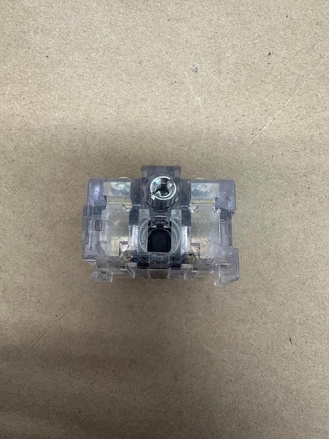 Used Eaton HT8B Contact Block, Lot of 3 *NEW*