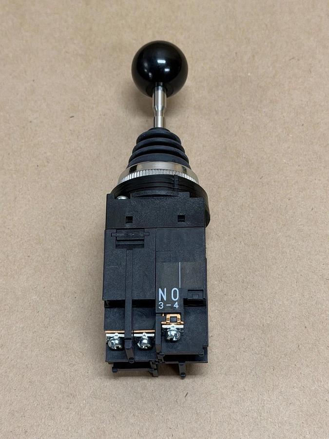 Fuji Electric AR30A0N-AAAA 30mm, 4 Position Joystick Selector Switch