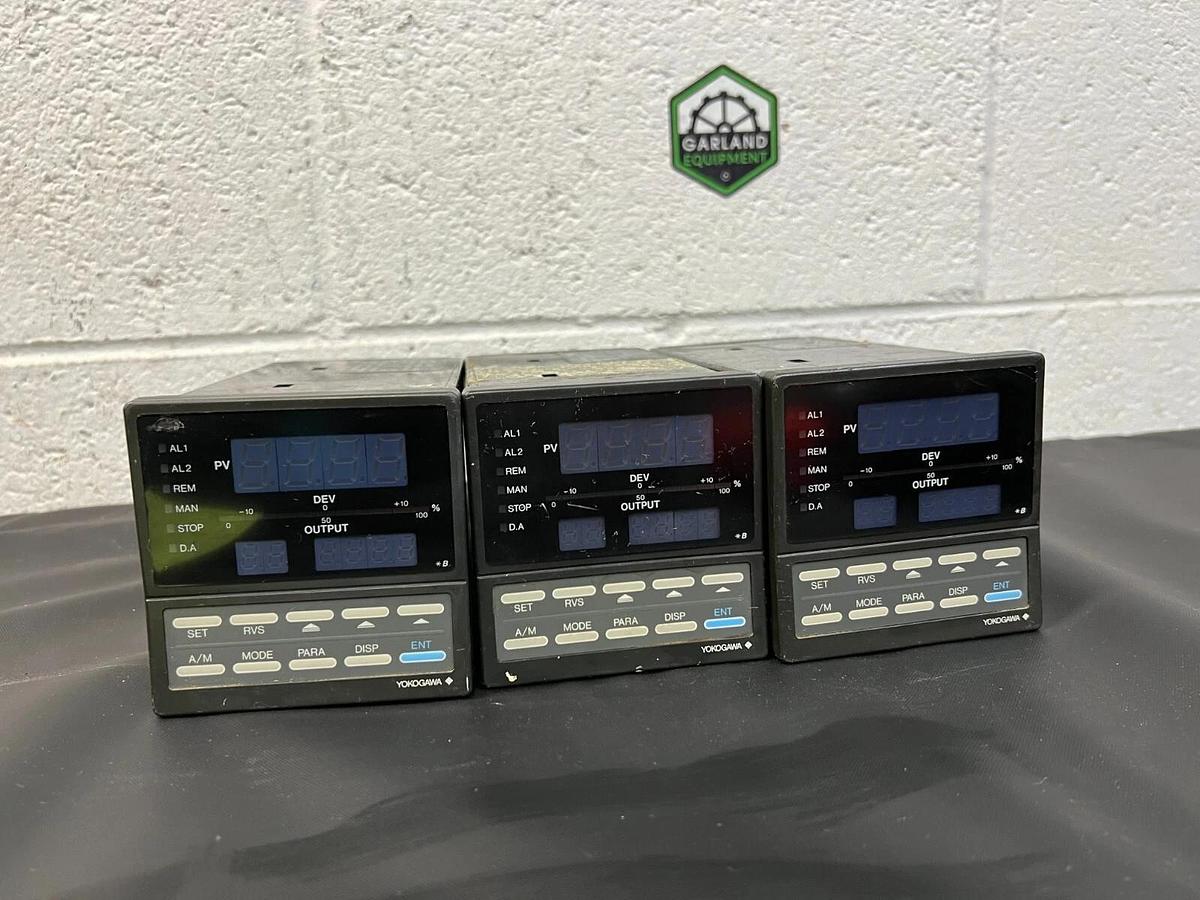 Used Yokogawa UT30 Digital Temperature Controller - Lot of 3
