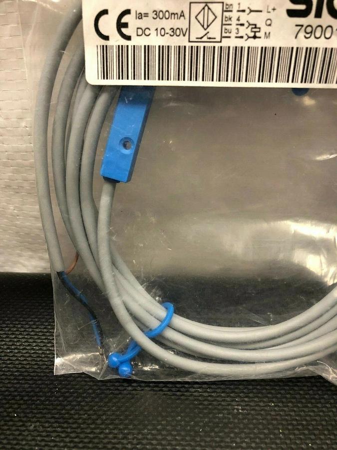 Used Sick IQ08-02BPS-KU0 Inductive Proximity Sensor