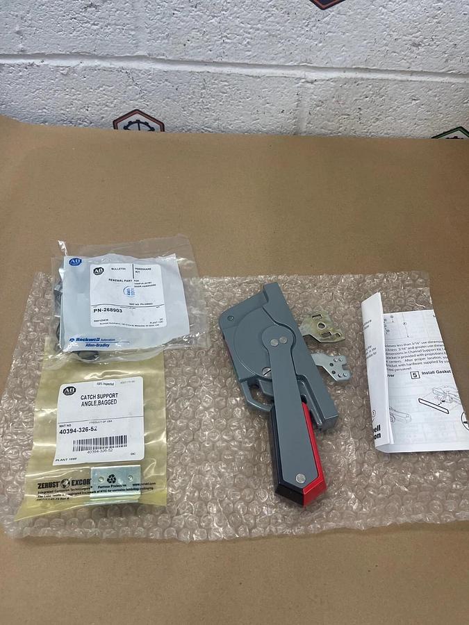 Used Allen-Bradley 1494F-M1 Ser A Bulletin 1494F Metal Disconnect Handle (Small)