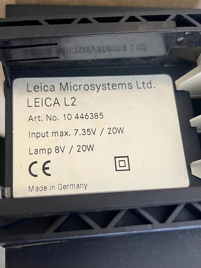 Used Leica 10 446385 L2 Halogen Fiber Optic Light Source