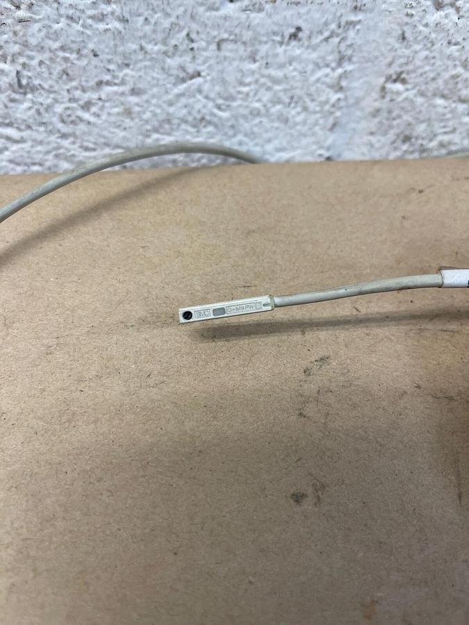 Used SMC D M9PWSAPC Pneumatic Switch, Solid State Auto Switch