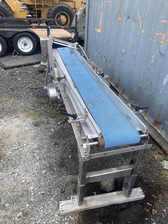 Used Stainless Steel Conveyor, Chevron Belt (9" x96" Belt)