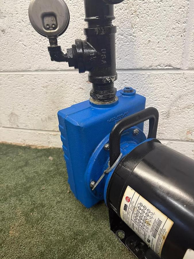 Used AMT 282M-95 Cast Iron Self Priming Centrifugal Pump w P63FKP-1648 Pump Motor 3Hp