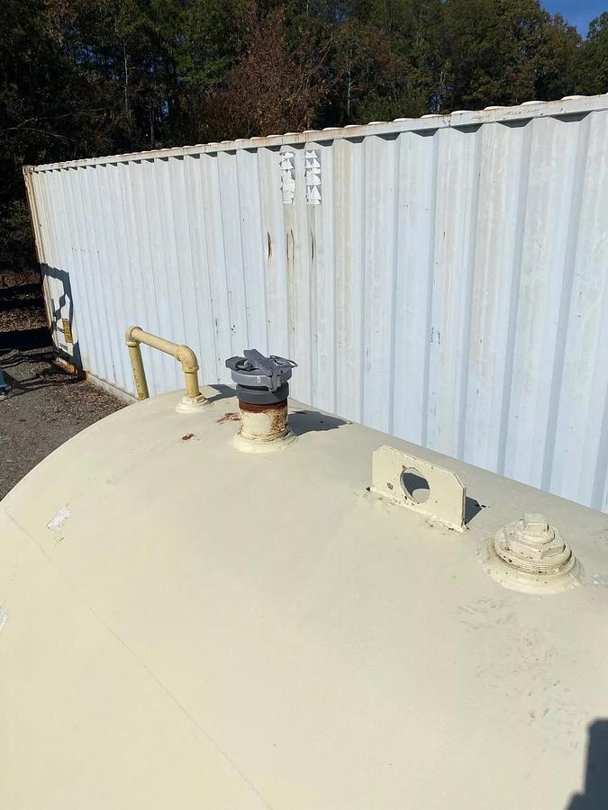 Used Modern Welding Co. 1000 Gallon Capacity Double Wall Above Ground Horizontal Tank