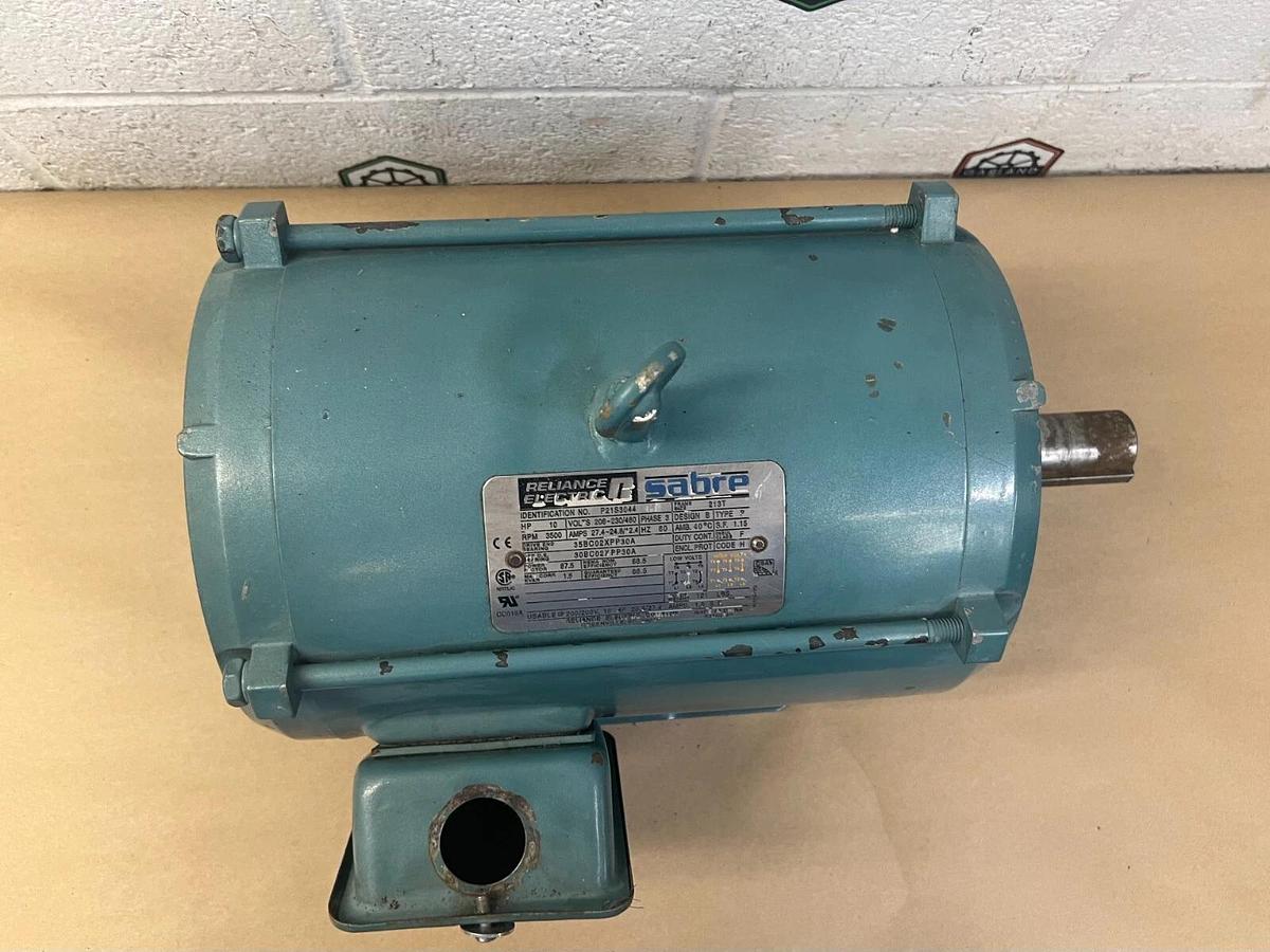 Used Reliance Electric P21S3044 Sabre Motor 10Hp 3500RPM 3Ph 60Hz 208-230/460V
